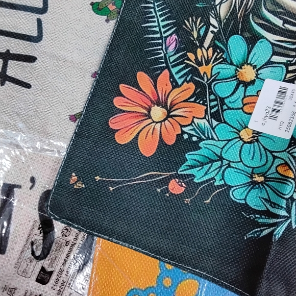 Whimsical All Season Skeleton Garden Woven Burlap Flag - Picture 9 of 14